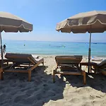 Chez Vicky, Superbe Avec Parking Privé Piscine Et Vue Exceptionnelle Ajaccio (Corsica)