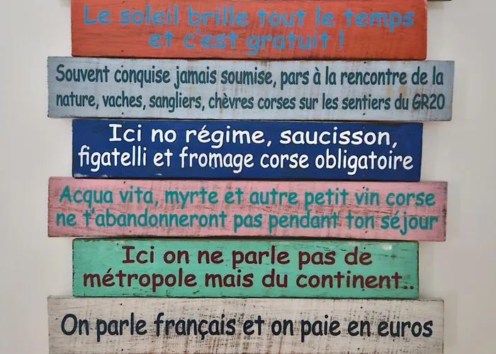 Chez Vicky, Superbe Avec Parking Prive Piscine Et Vue Exceptionnelle * Аяччо